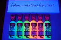 Glow in the dark verf voor kleren hobby in the dark winkel